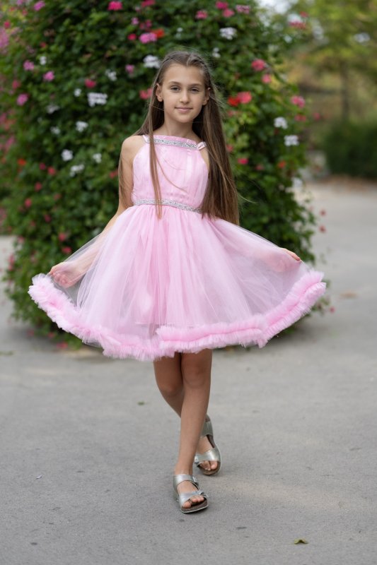 Детска рокля в розово със сребрист акцент