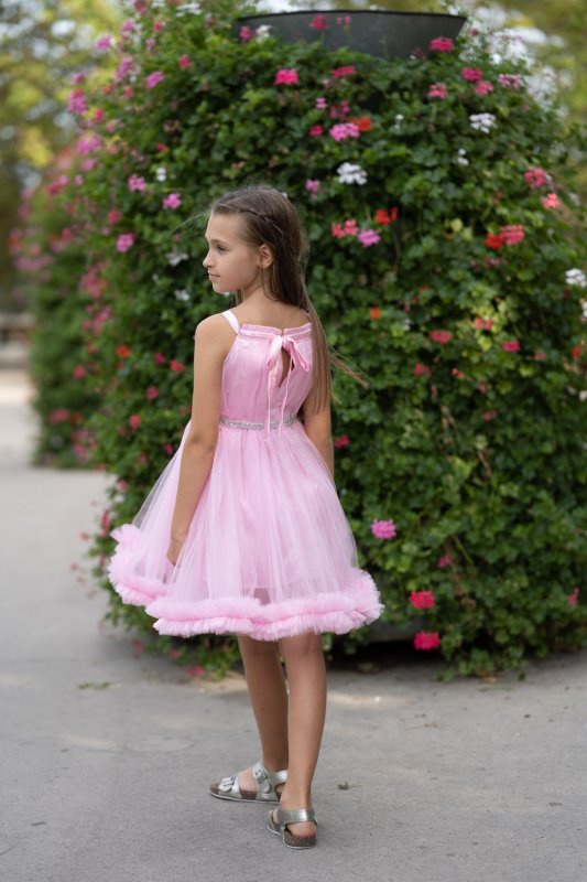 Детска рокля в розово със сребрист акцент