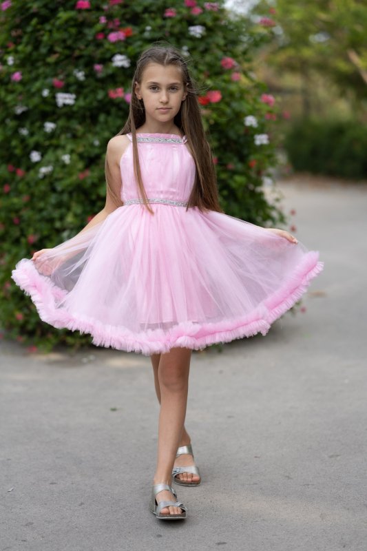Детска рокля в розово със сребрист акцент