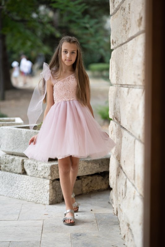 Комплект рокли за майка и дъщеря от кадифе с пайети в пудра