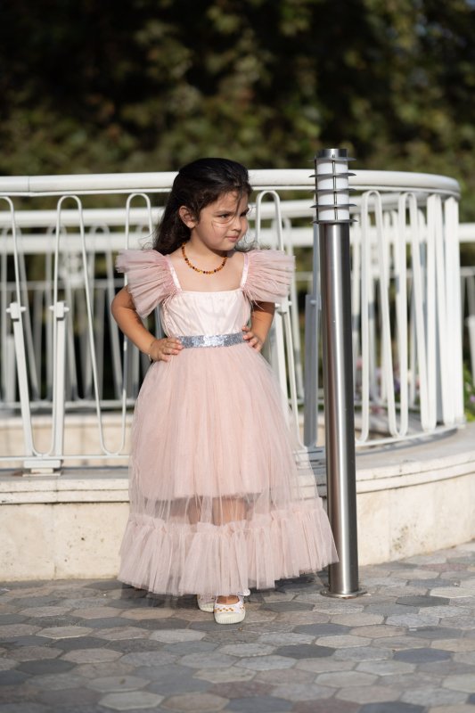 Комплект дълги рокли за майка и дъщеря с тюл