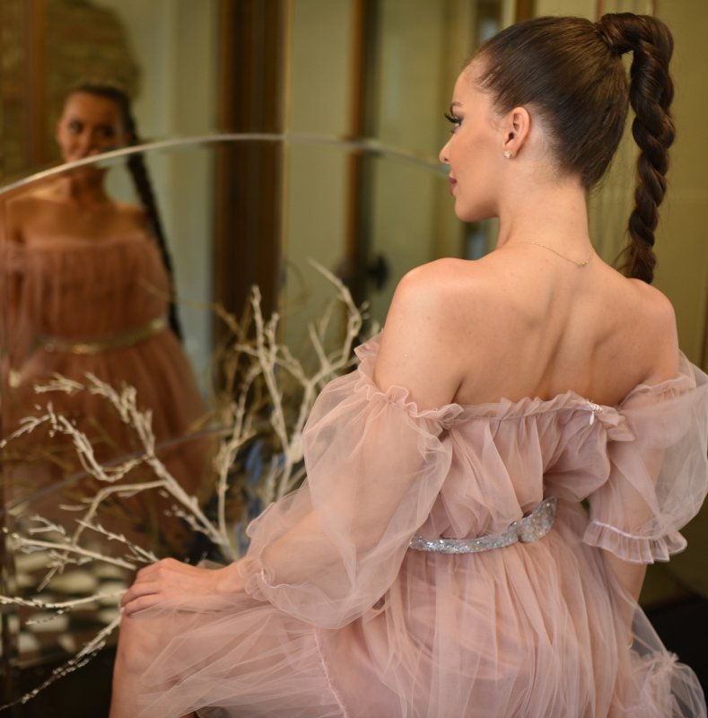 Комплект еднакви рокли за майка и дъщеря от тюл в цвят пудра