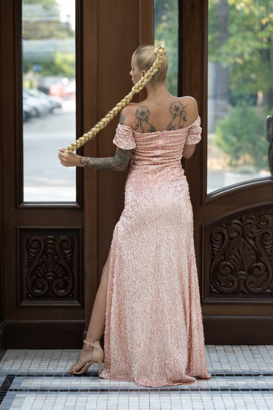 Дамска дълга рокля от пайети кадифе с цепка