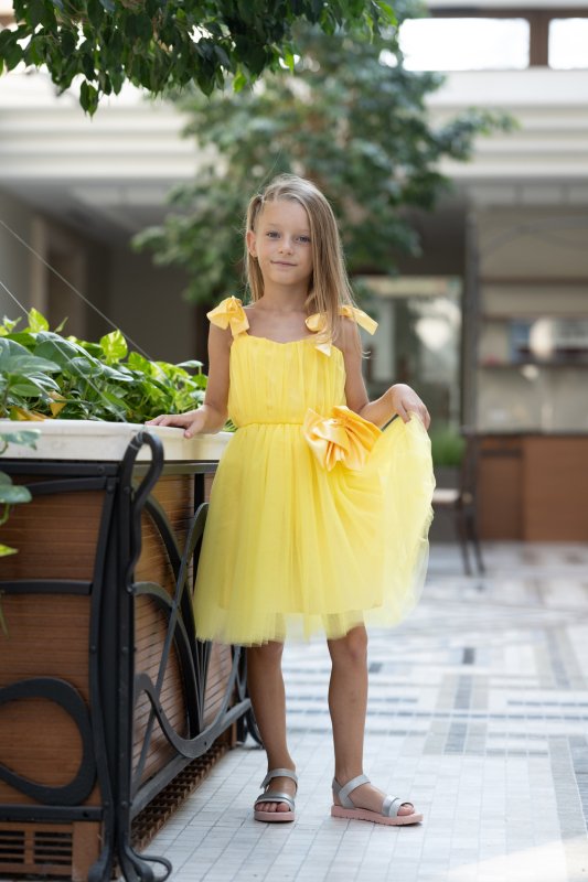 Комплект рокли за майка и дъщеря в жълто