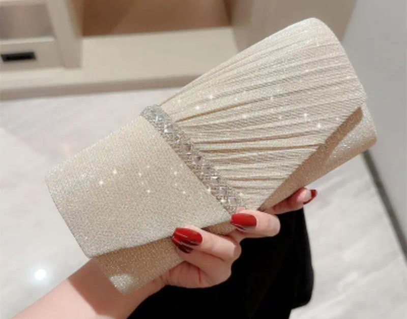 Вечерна чантичка