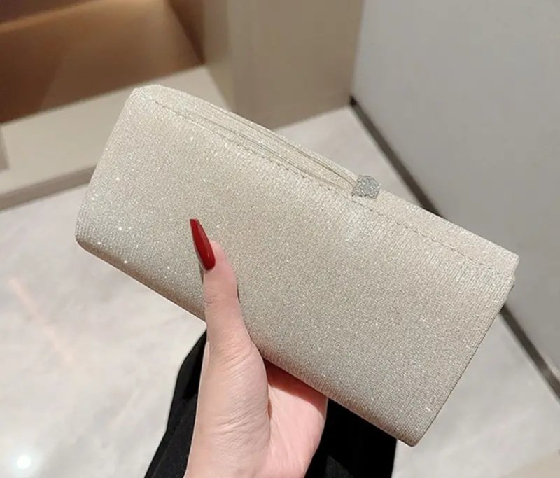 Вечерна чантичка