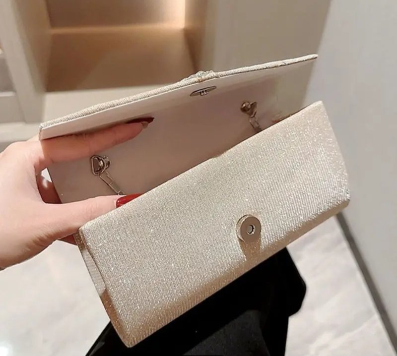 Вечерна чантичка