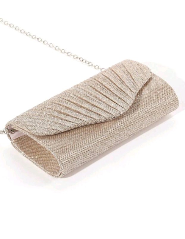 Вечерна чантичка в златисто