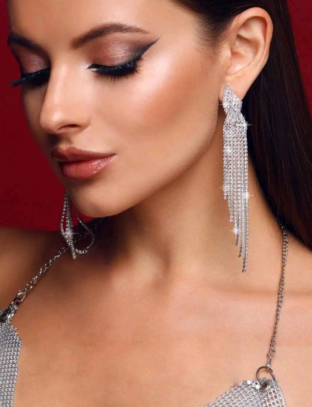 Елегантни обеци