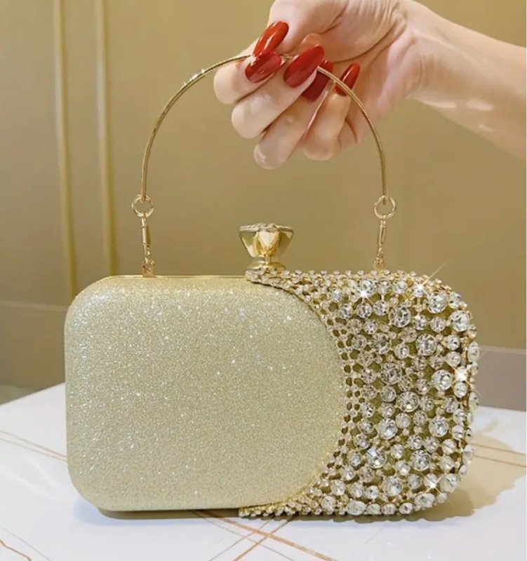 Вечерна елегантна чанта с камъни