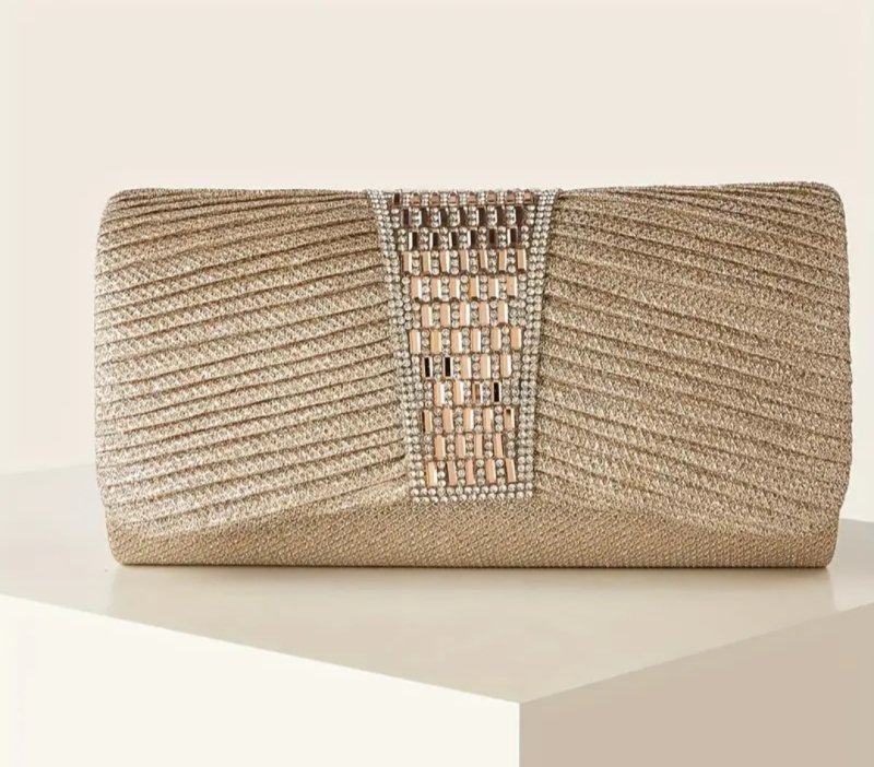 Вечерна чанта в златисто