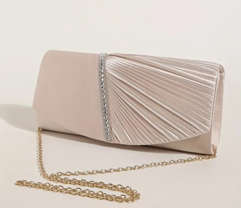 Сатенена чантичка