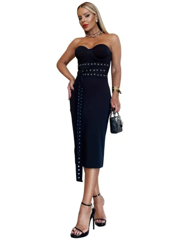 Рокля тип бюстие с колан