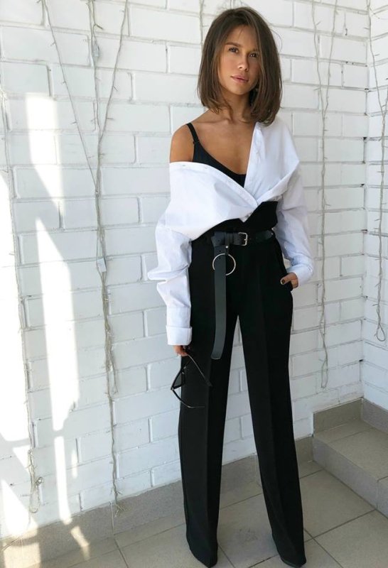 Дамски еластичен  панталон с висока талия 