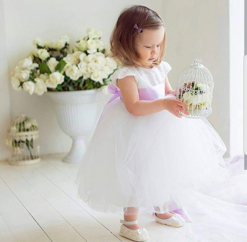 Детска официална бяла рокля с тюл
