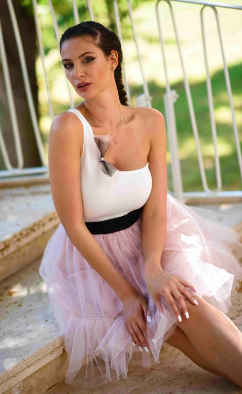 Детска рокля с тюл пудра и панделки