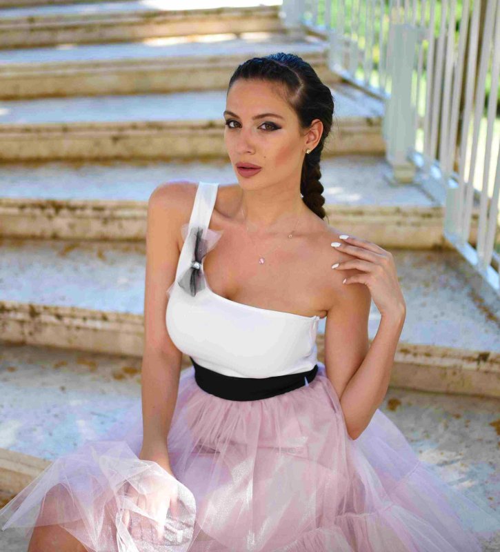 Детска рокля с тюл пудра и панделки