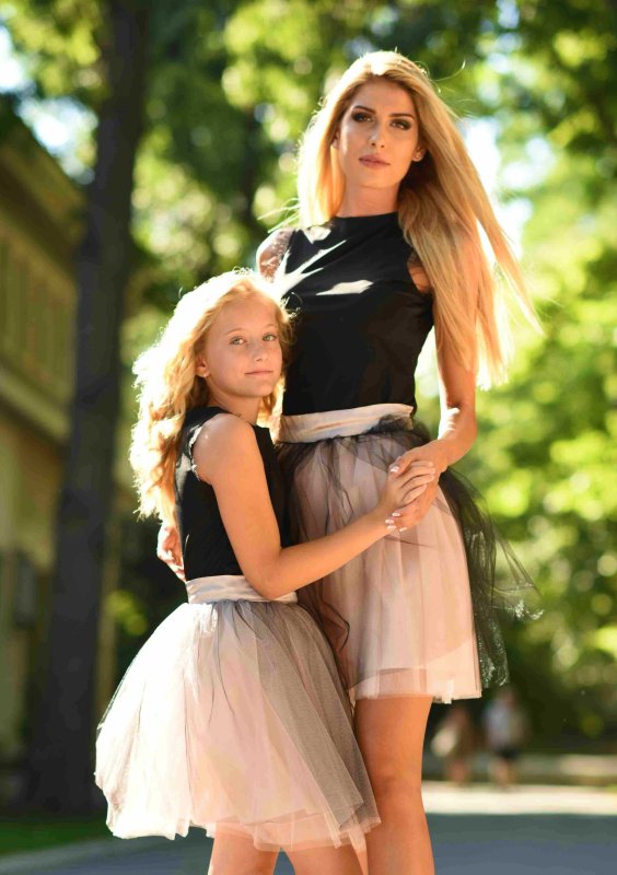 Детски комплект пола от тюл и потник