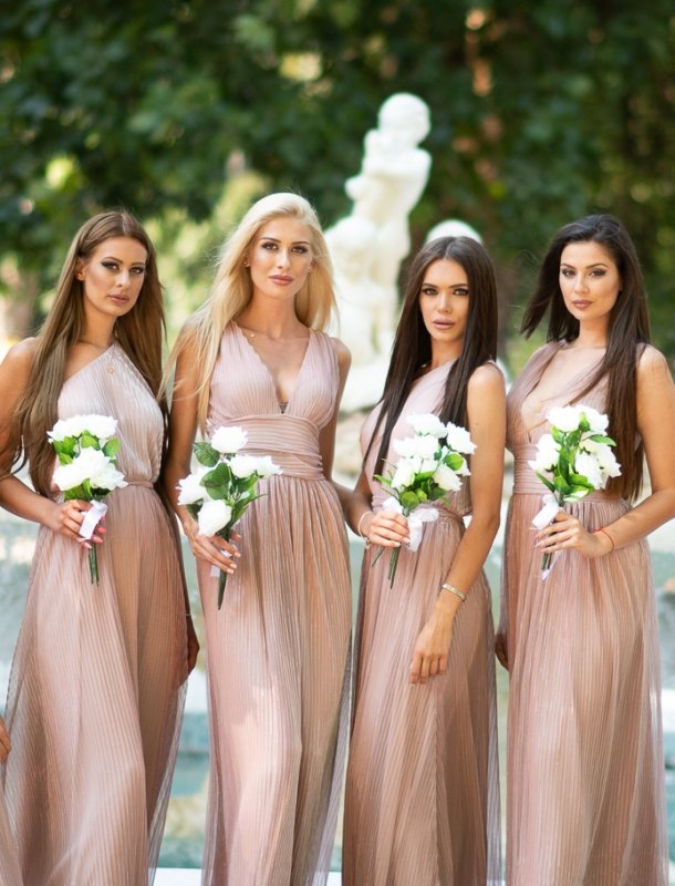 Дълги разкроени рокли  солей