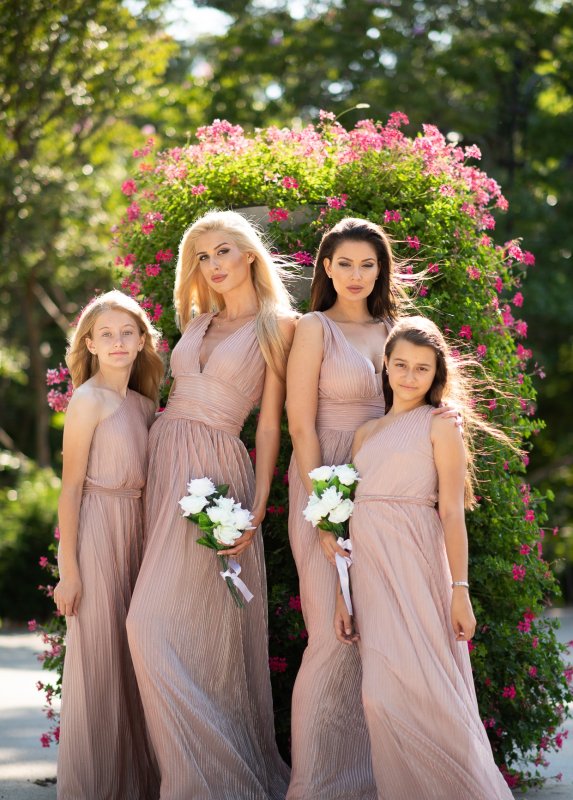 Дълги разкроени рокли  солей